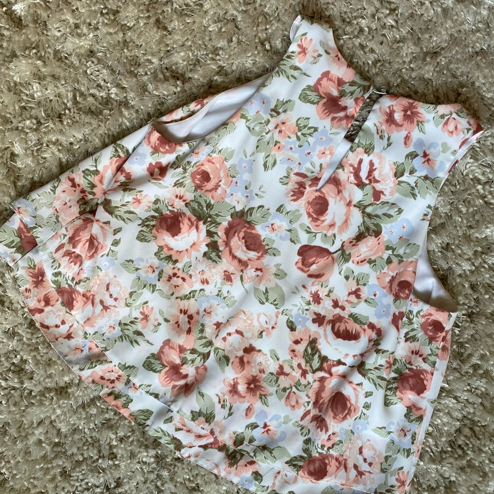 GUESS SUMMER TOP - Picture 2 of 6